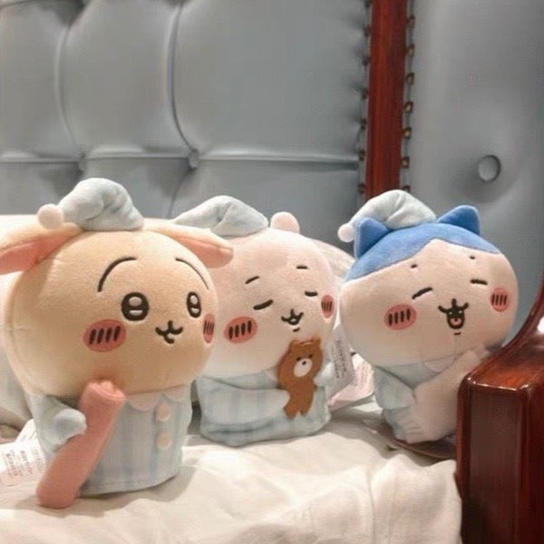 Producto - Peluche Chiikawa Friends Pijama