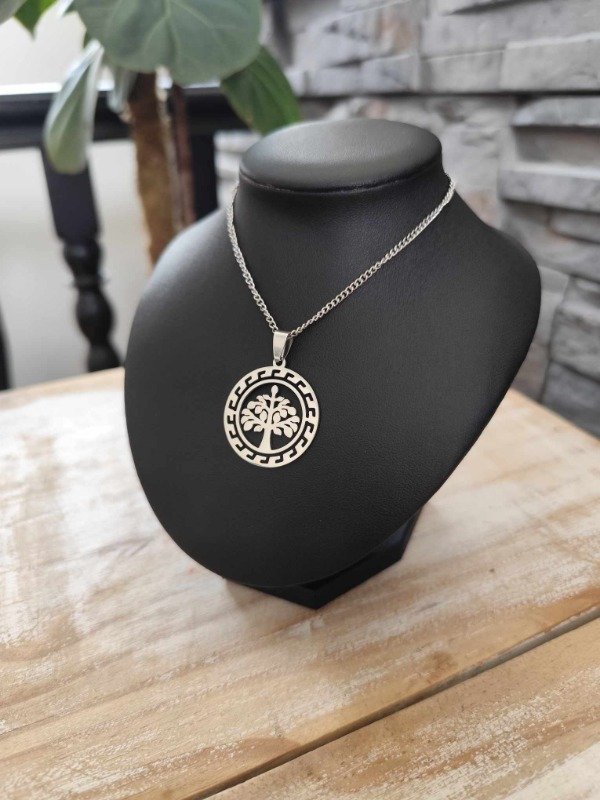 Producto - Collar árbol de la vida redondo con guarda grande. Acero quirúrgico.