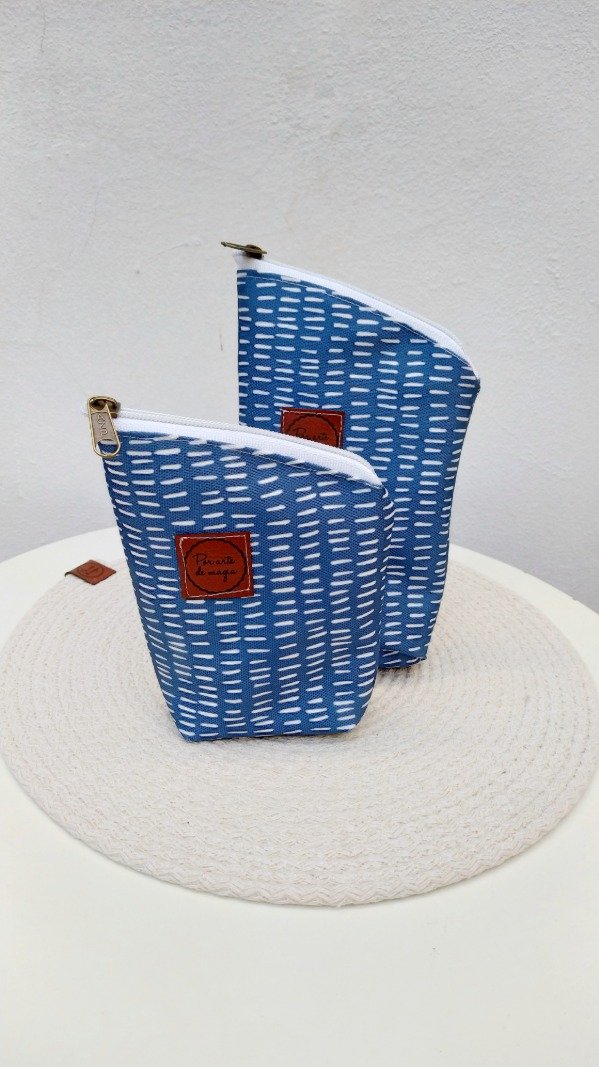 Producto - Pack azul rayitas blancas