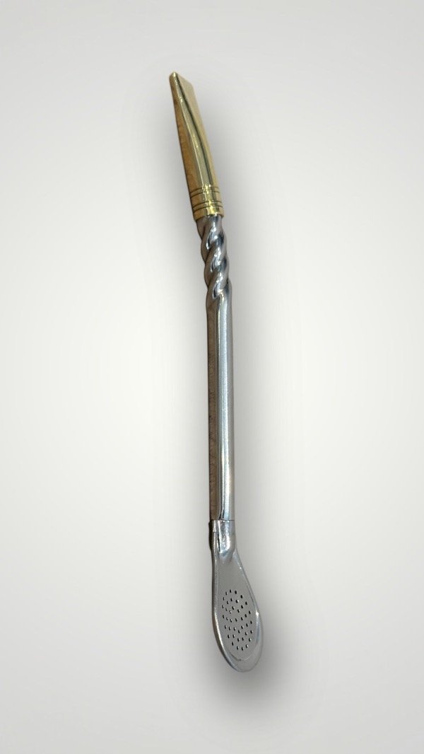Producto - Bombilla semi recta cincelada pico bronce