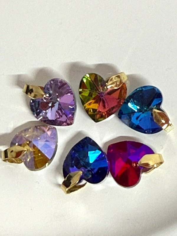 Producto - DD91 pack dijes x 6  corazones acero dorado