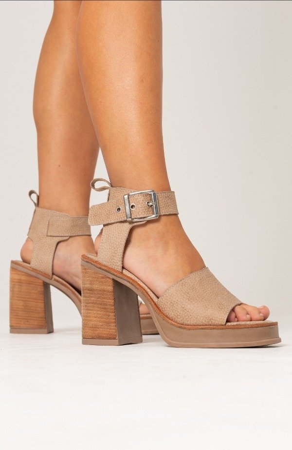 Producto - SANDALIAI INDIRA CAMEL