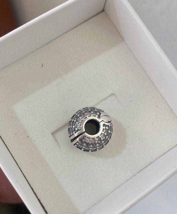 Producto - Charm circulo con stras