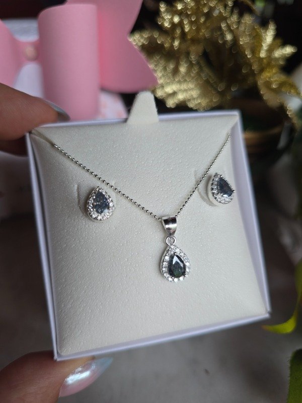 Producto - Conjunto Silly gris perlado