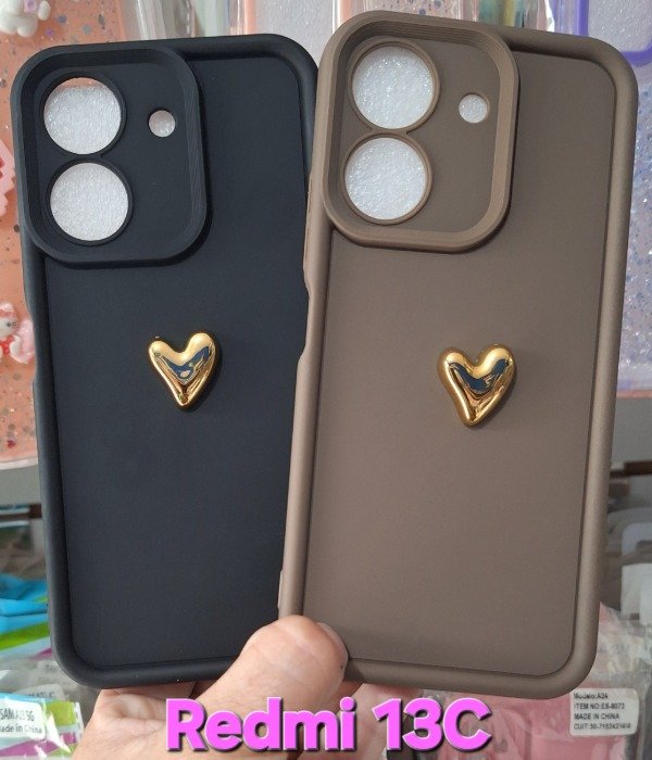 Producto - Fundas silicona con corazón dorado. Redmi 13C