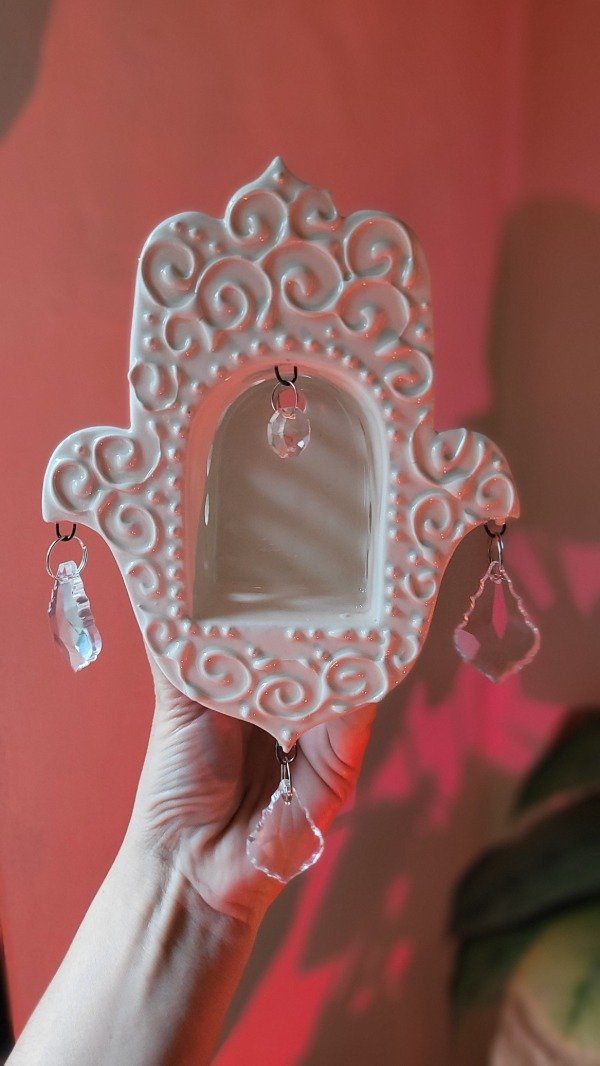 Producto - Luminaria linea Sitara Caireles. HAMSA BLANCA