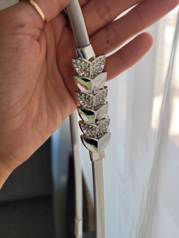 Producto - Cinto elastizado metal plateado con strass