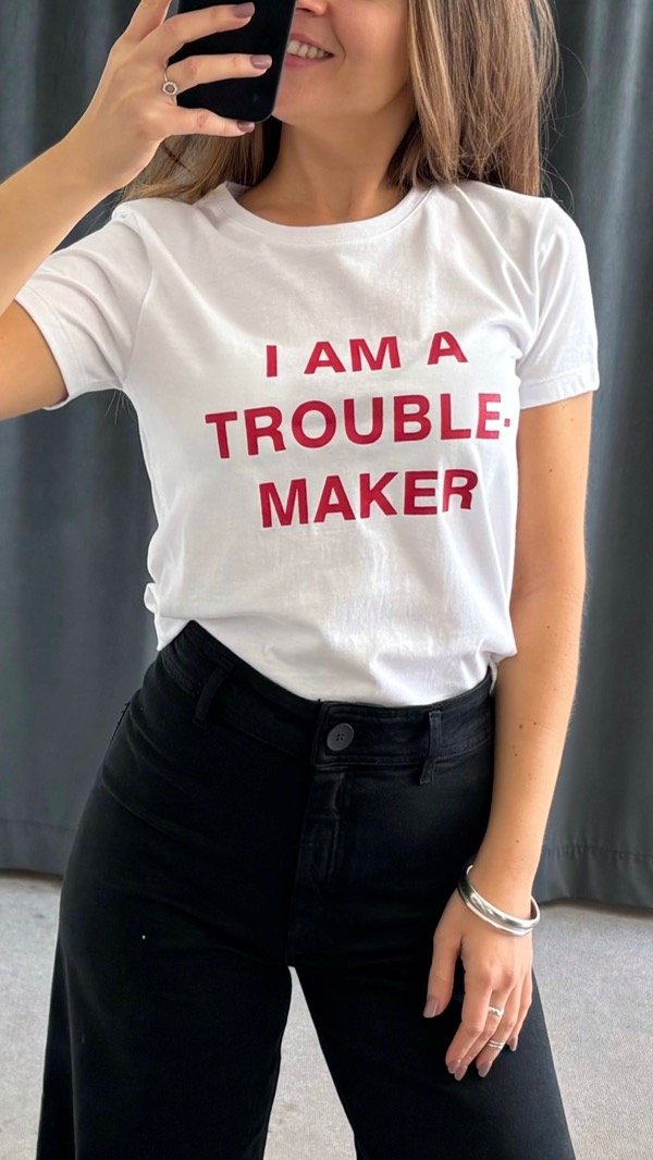 Producto - Remera I Am trouble maker blanca