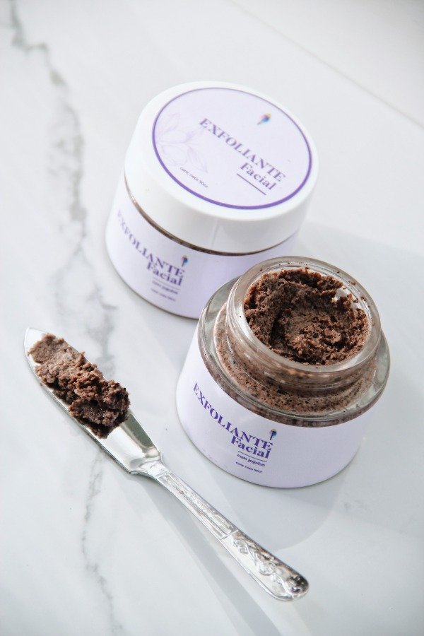Producto - Exfoliante facial - 1