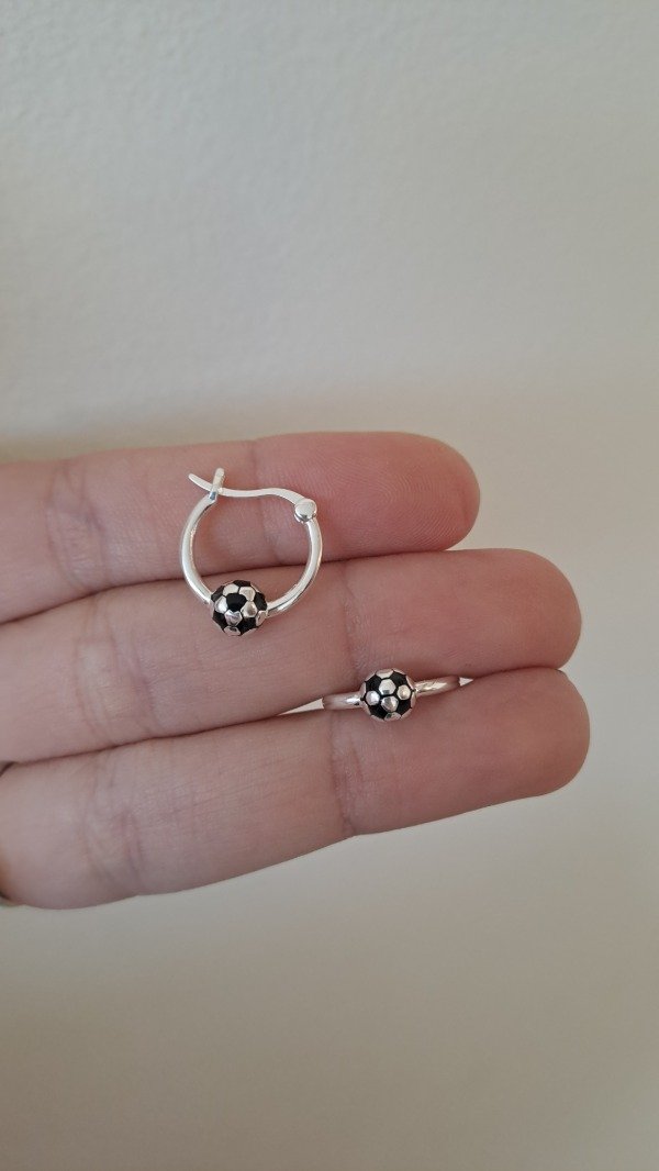 Producto - Argollas de Plata 16mm con Pelota de Fútbol (por par)