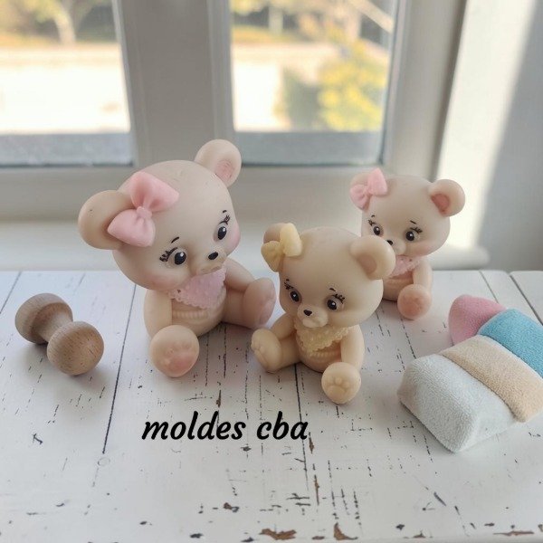 Producto - Molde osita bebé CHICA moño, babero y chupete - 2
