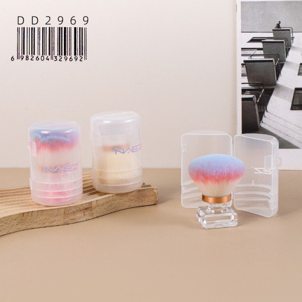 Producto - Brocha Gorda para Maquillaje y Polvo Kabuki con Estuche Plástico Naez DD2969