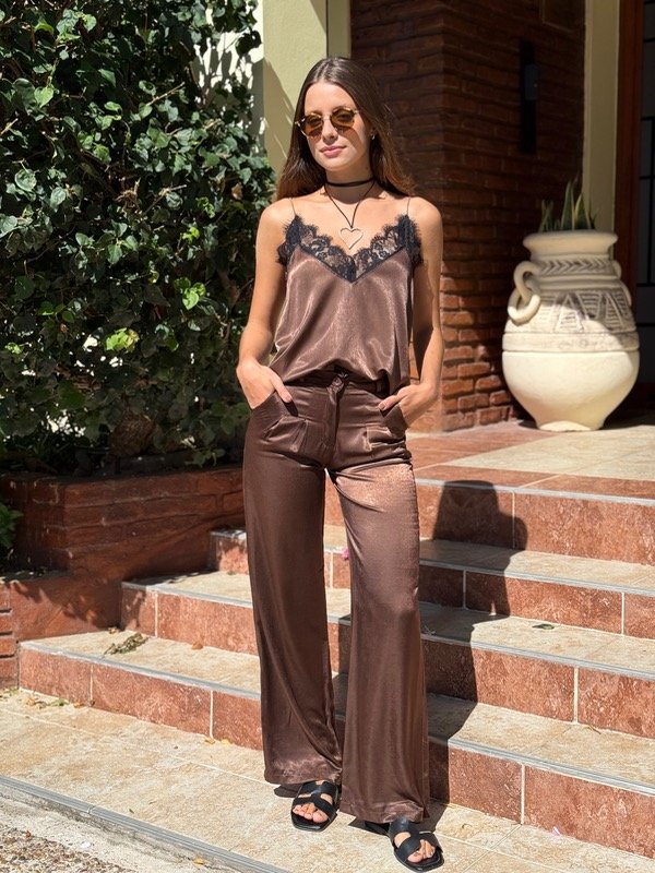 Producto - Pantalón satinado choco