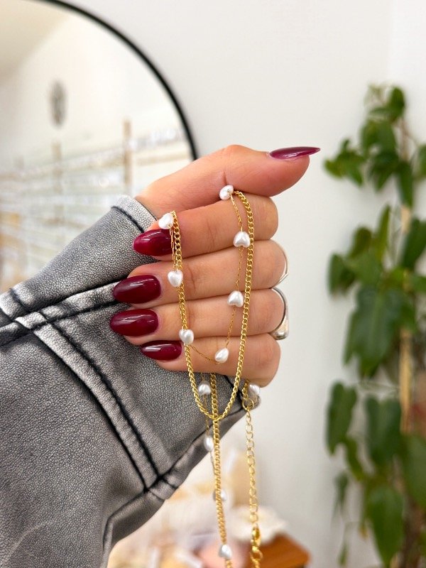 Producto - Cadenita acero dorado doble corazones perlas