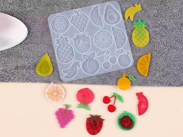 Producto - MOLDE FRUTAS RESINA 037V5