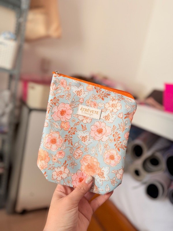 Producto - Yerbero XL - Flores pastel