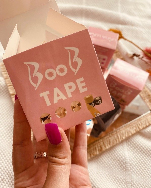 Producto - Boob tape