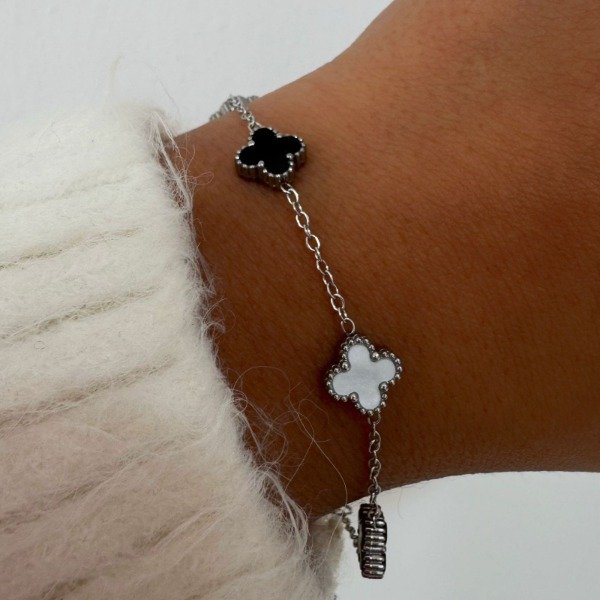 Producto - PULSERA ACERO TREBOLES BLANCOS Y NEGROS CHICOS