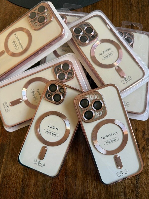 Producto - FUNDA MAGSAFE METALIC ROSA IPH 16 PRO