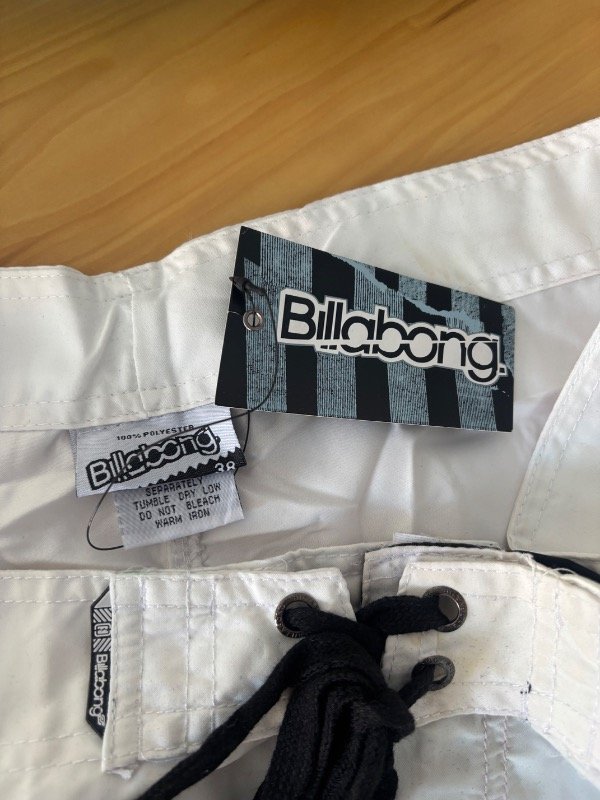 Producto - BoardShort Billabong Nuevo T.L - 2