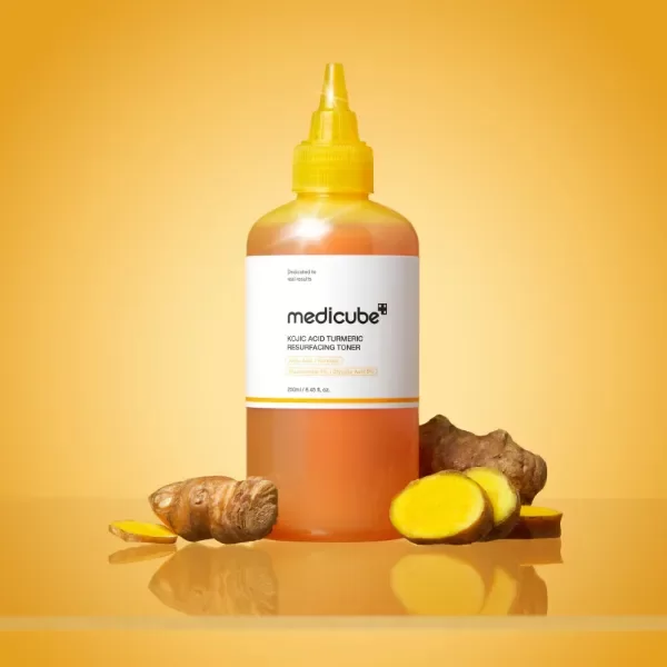 Producto - Medicube - Kojic Acid Turmeric Resurfacing Toner 200ml