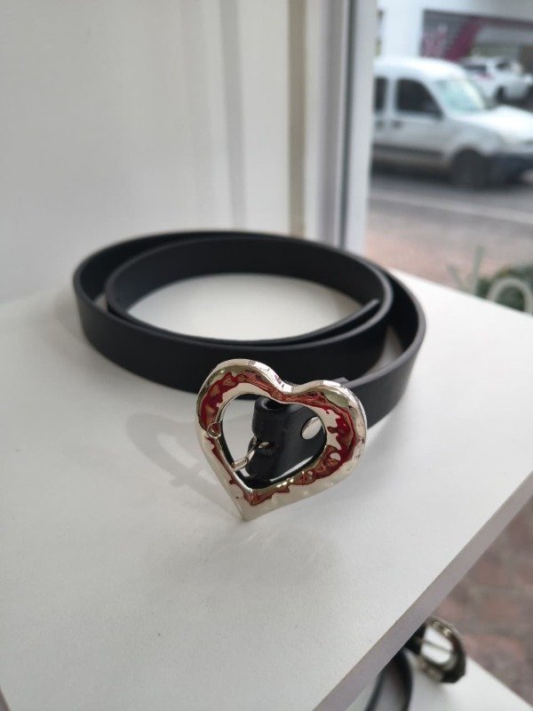 Producto - Cinto corazon plateado
