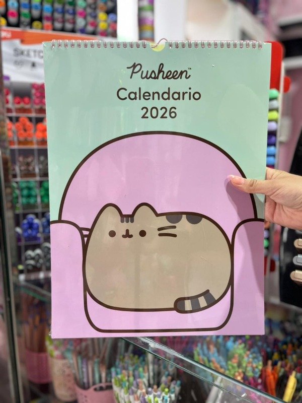 Producto - Calendario 2026 pusheen mooving