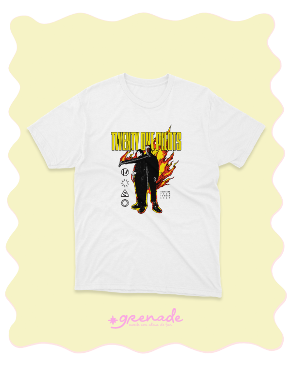 Remera "clancy fire"