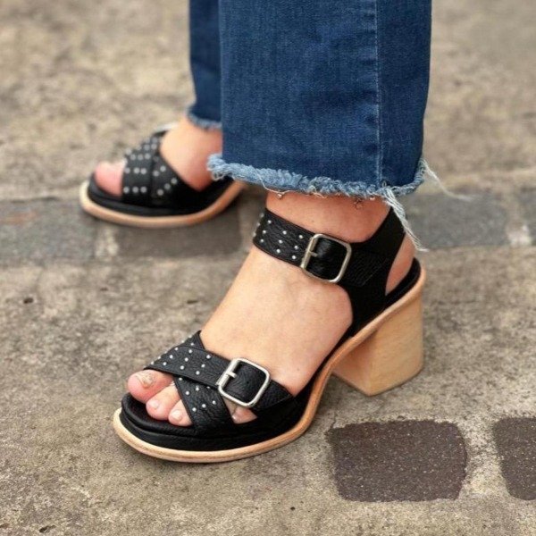 Producto - Valentina Negro