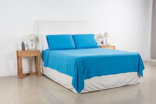 Producto - JUEGO DE SABANAS 2 1/2 KING MARCA MANERBIO