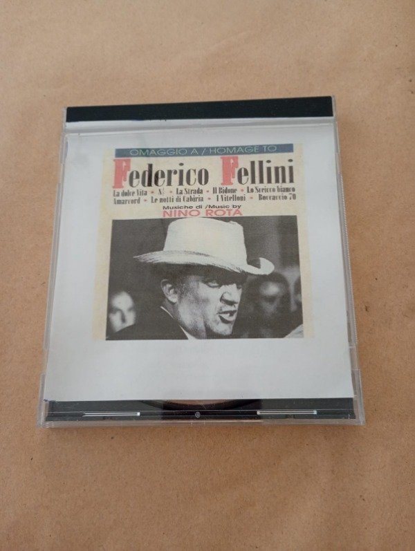 Producto - Omaggio a Federico Fellini - Nino Rota - Butterfly Music 1993 - Sin boklet