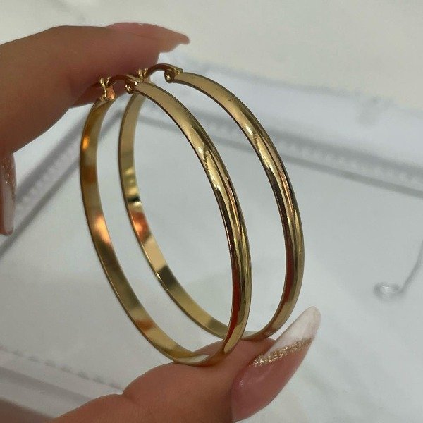 Producto - ARGOLLAS DORADAS CINTA 50MM