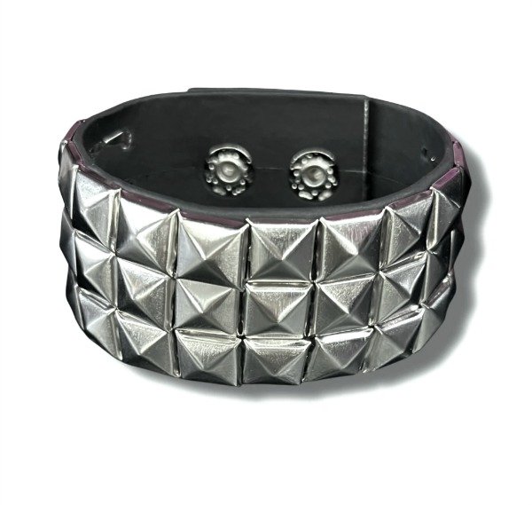 Producto - Pulsera Tachas Muñequera 3 Filas