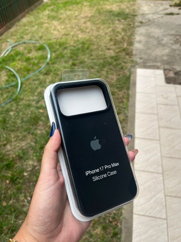 Producto - Iph 17 pro max silicona negro