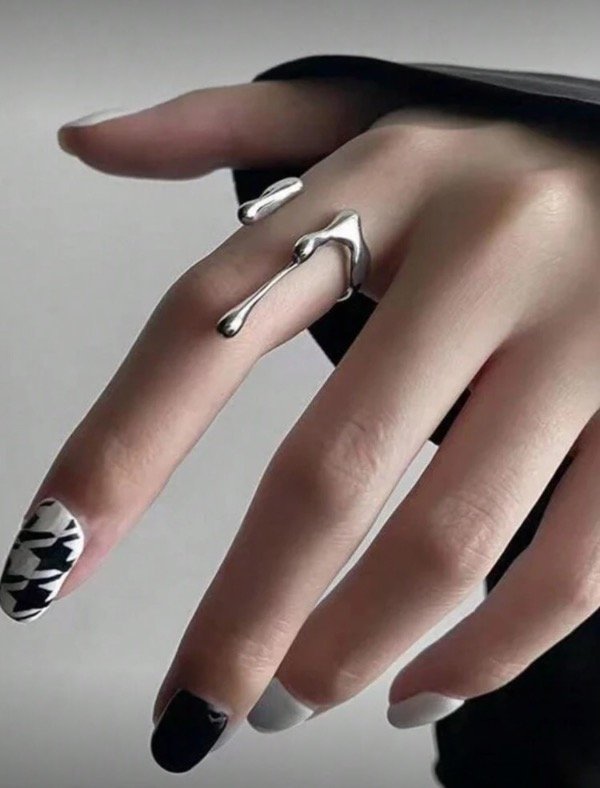 Producto - Anillo drop plateado