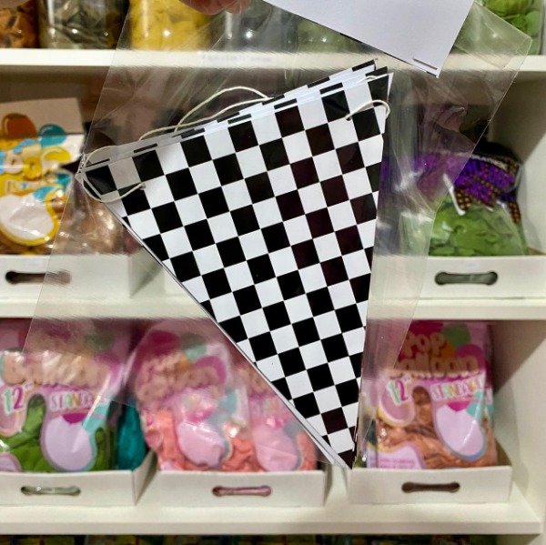 Producto - Banderín triangular "Carrera"