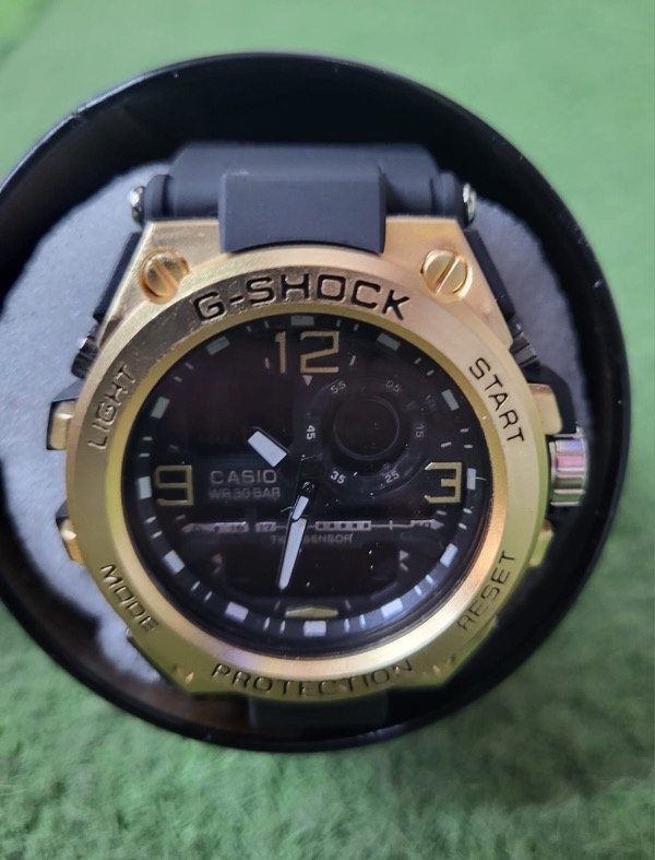 Producto - Reloj G-Shock Gold