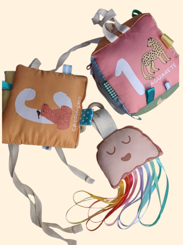 Producto - Set cubo + desplegable + sonajero
