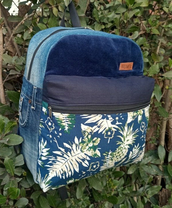 Producto - Mochila XL Upcycling Honolulu