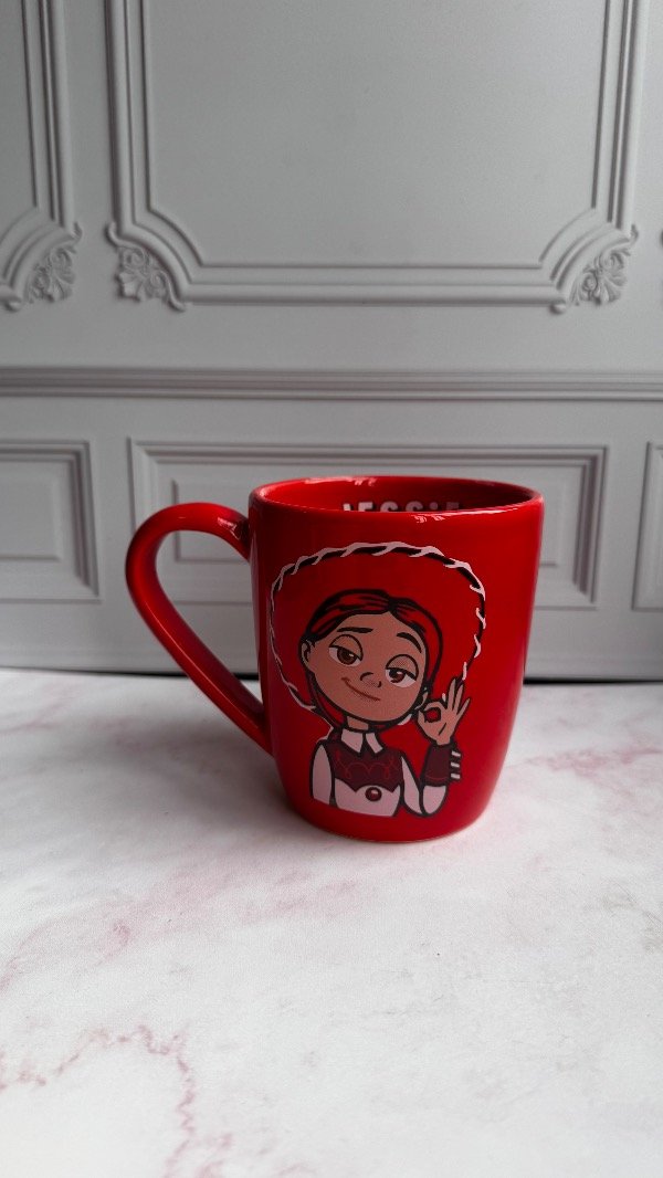 Producto - Taza roja - Jessy