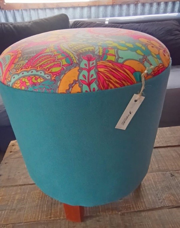 Producto - Sillóncitos Puff / Cilíndrico / Arabescos / Verde Turquesa