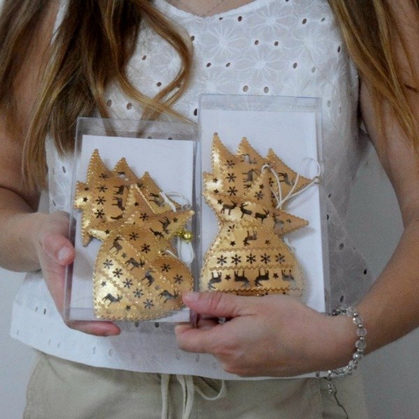 Producto - ADORNO DE METAL DORADO X 3 U.