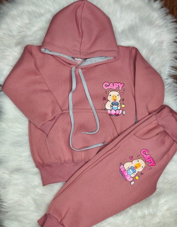 Producto - Línea Personajes!! Conjunto Capibara