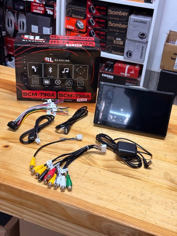 Producto - PANTALLA 7 PULGADAS BLAULINE BCM-790A