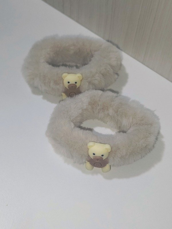 Producto - Par de colitas osito peluche beige