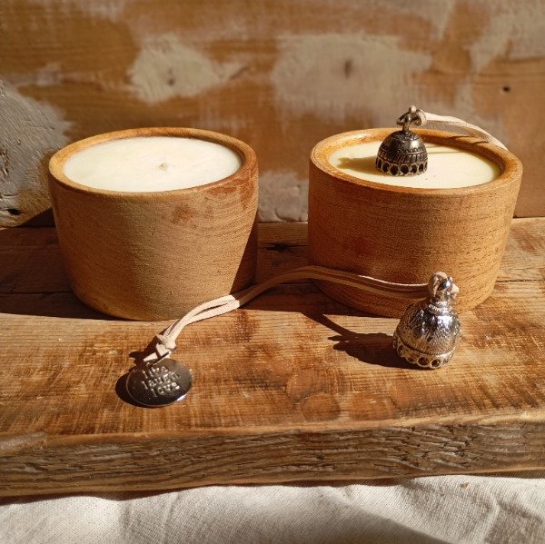 Producto - Apaga Velas de Metal "Live, Laugh, Love"