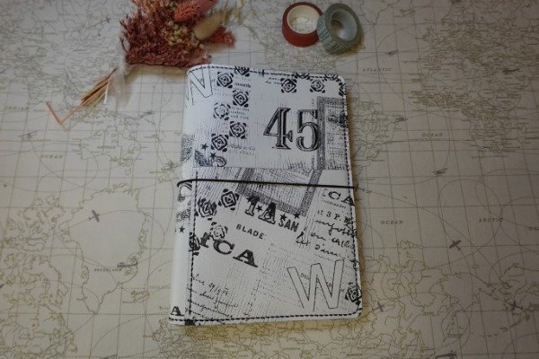 Producto - Midori A5 costura Bolsillo delantero - Vintage Pattern