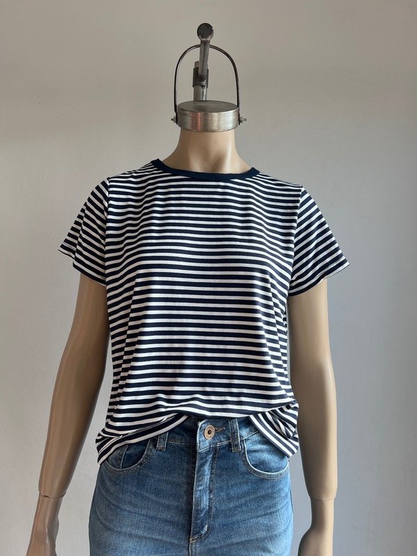 Producto - Remera ivana azul marino