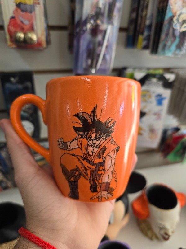 Producto - Taza Goku naranja