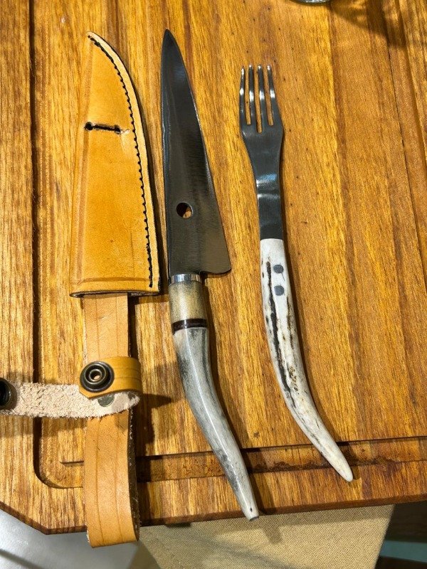 Producto - Set cubiertos con cabo ciervo - 417